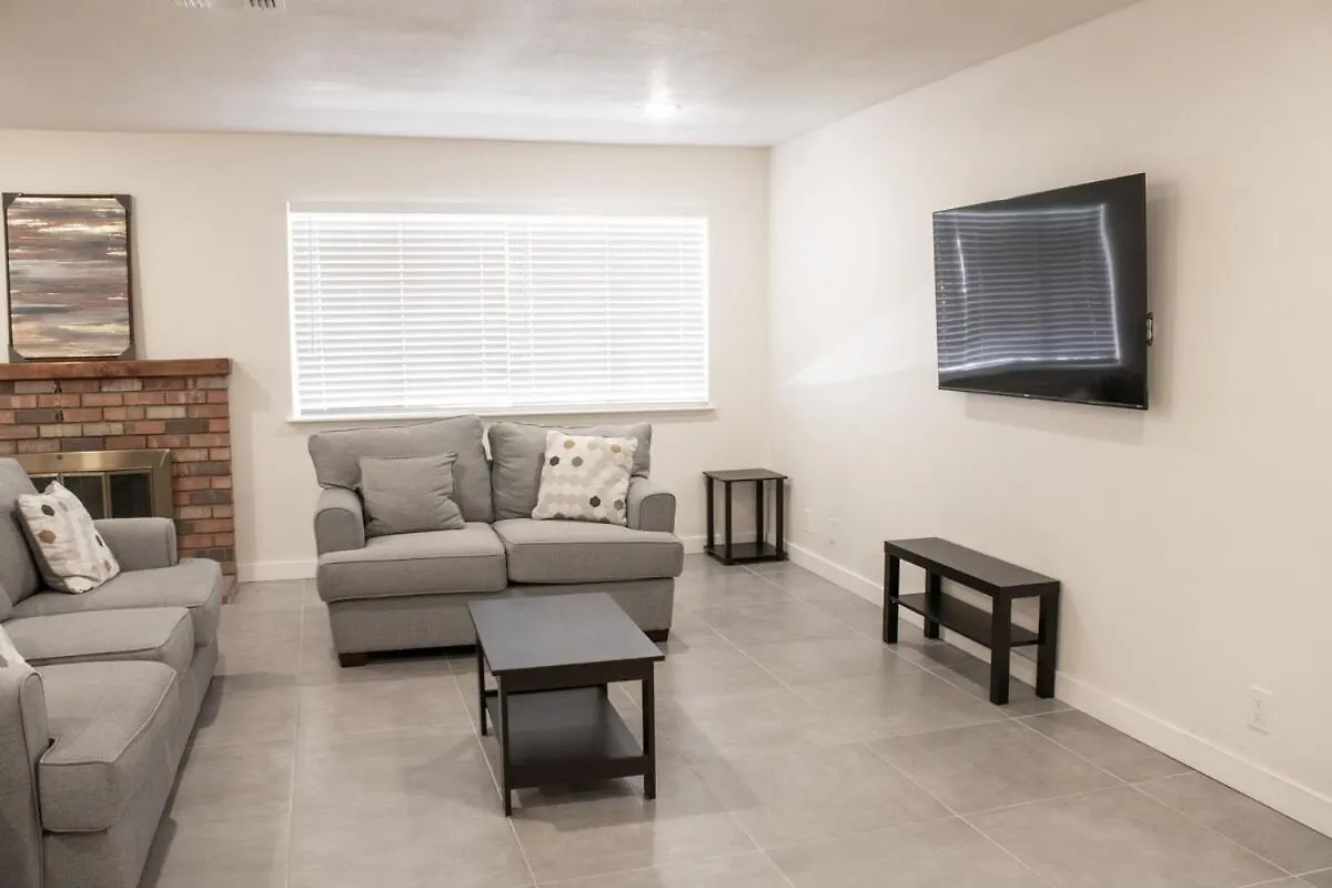 Casa de Férias Stunning Remodeled Single-Story Vila Las Vegas Estados Unidos da América