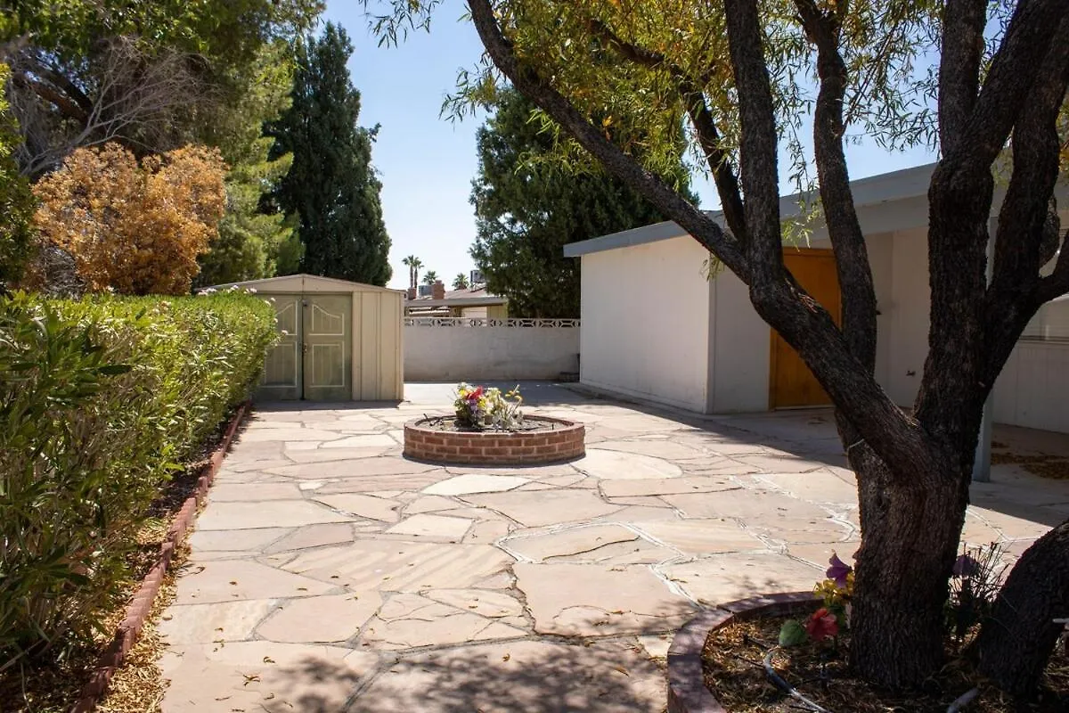 Stunning Remodeled Single-Story Vila Las Vegas
