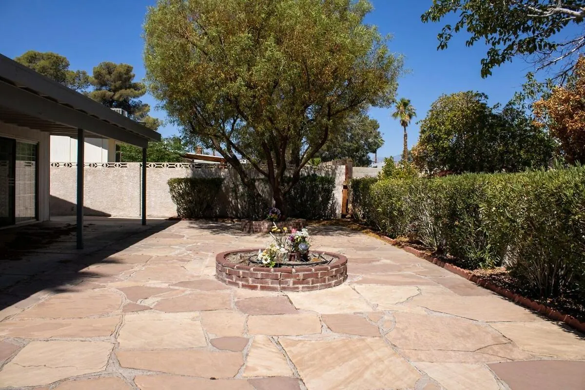 Stunning Remodeled Single-Story Vila Las Vegas