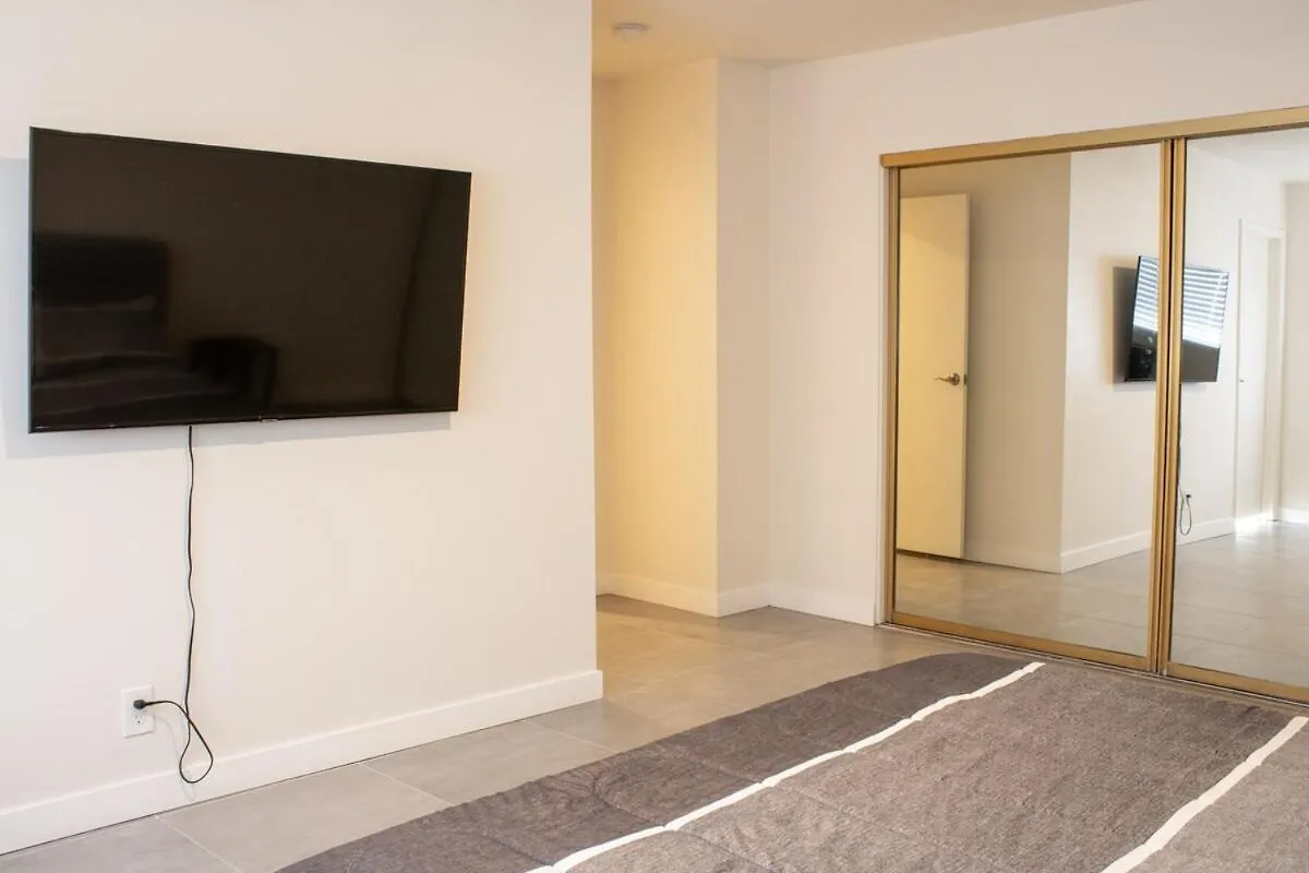 Dom wakacyjny Willa Stunning Remodeled Single-Story Las Vegas